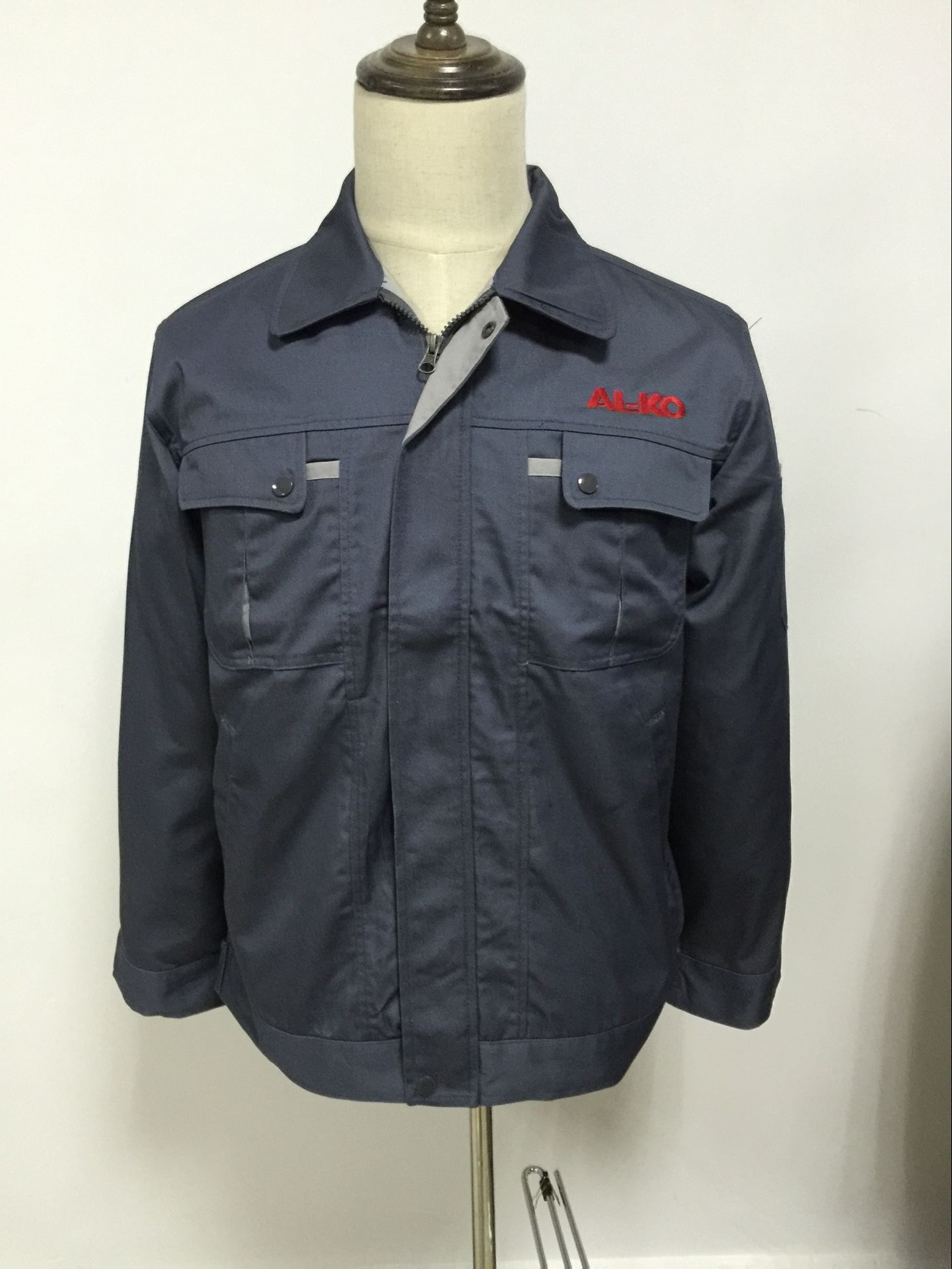 艾科空气工作服